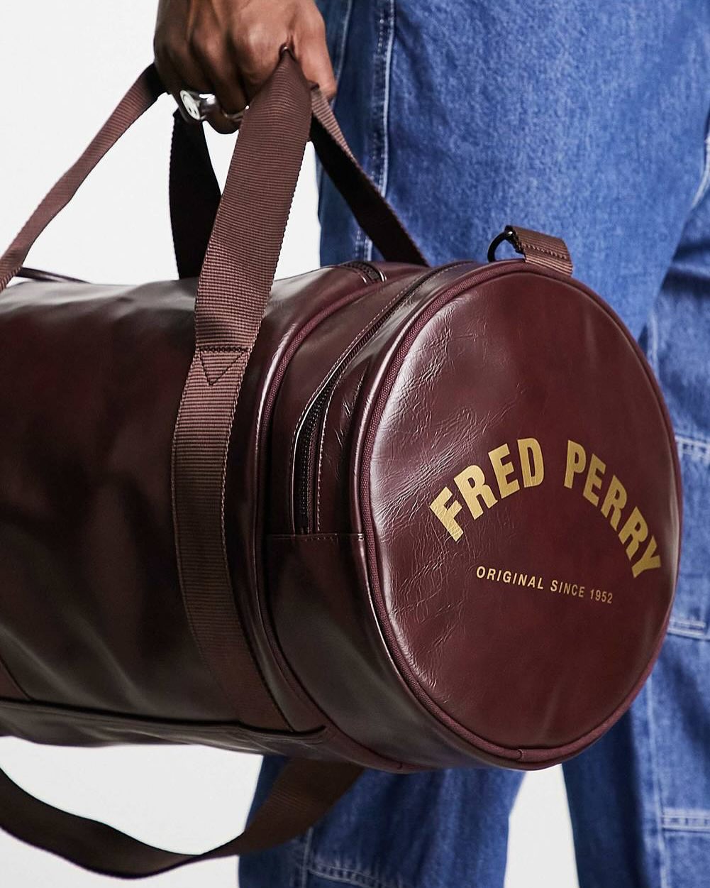 Fred Perry Classic Barrel Bag Oxblood