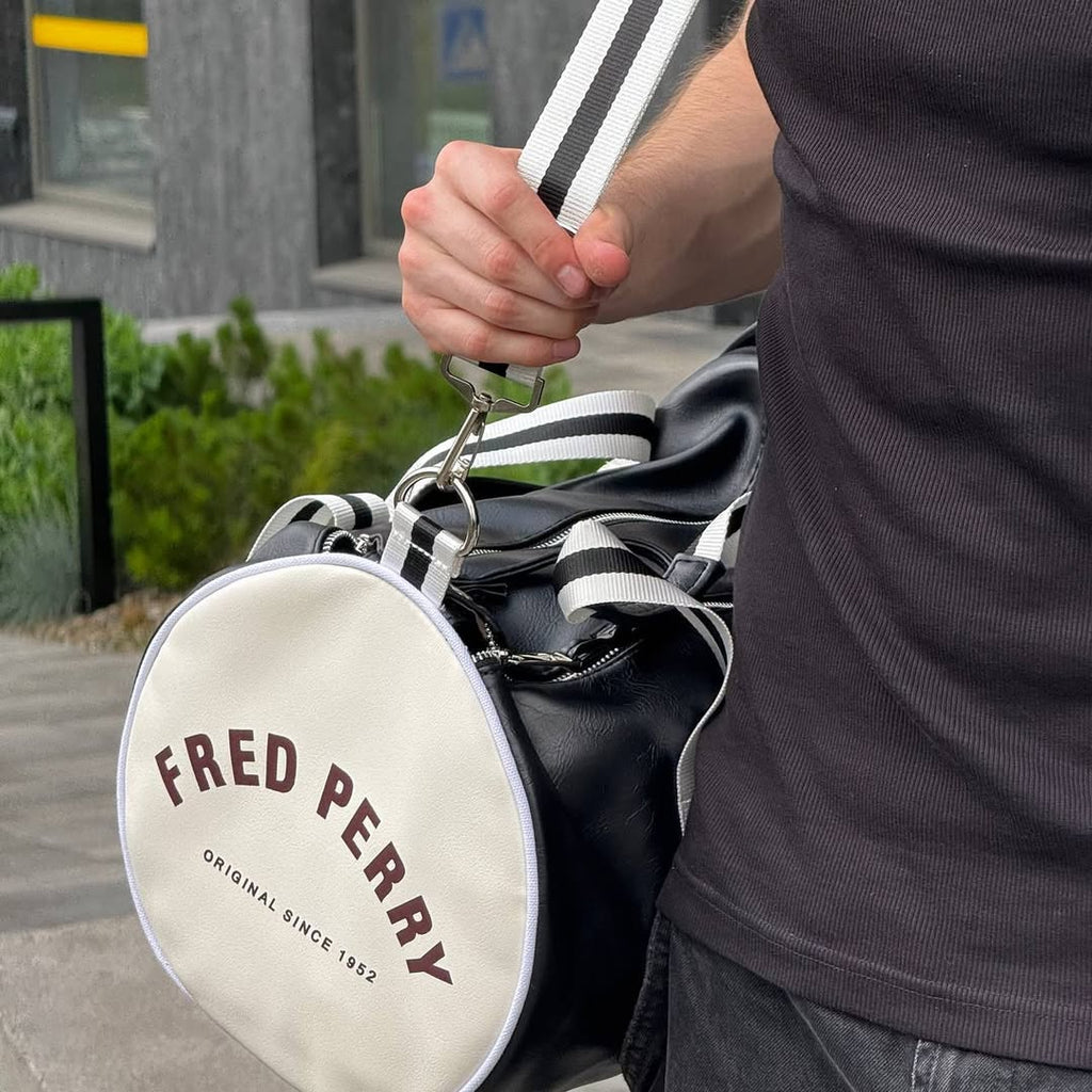 Fred Perry Classic Barrel Bag Black/White