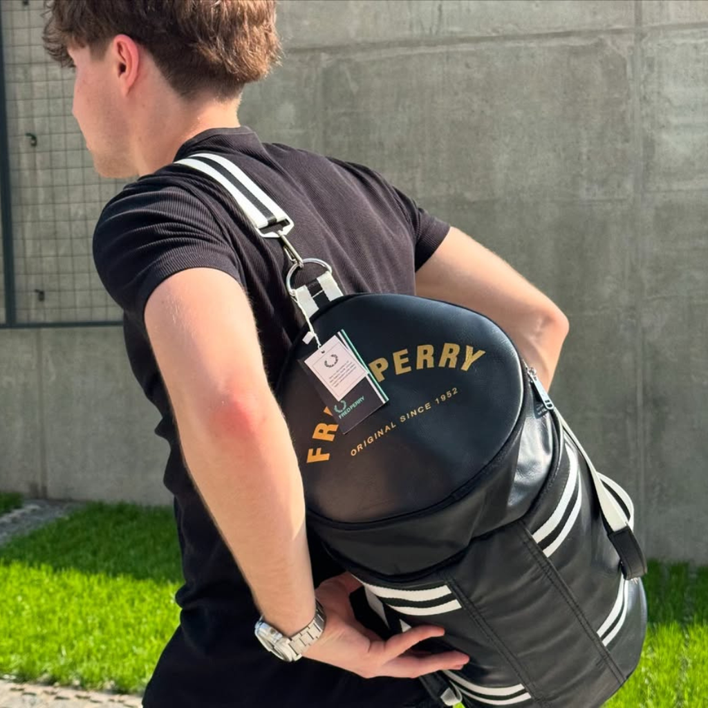 Fred Perry Classic Barrel Bag Black